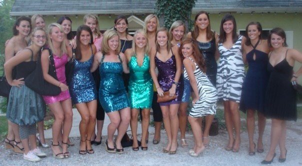 How Many Nipple Slips Can You Count? - Picture | eBaum’s World