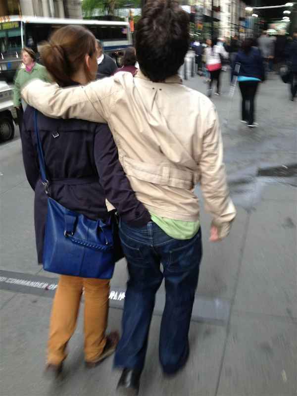 15 Horny Couples That Couldn T Wait To Get Home Facepalm Gallery Ebaum S World