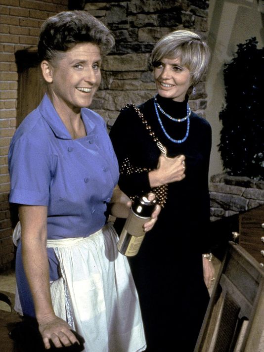 The Brady Bunch Mom Florence Henderson Dies At 82