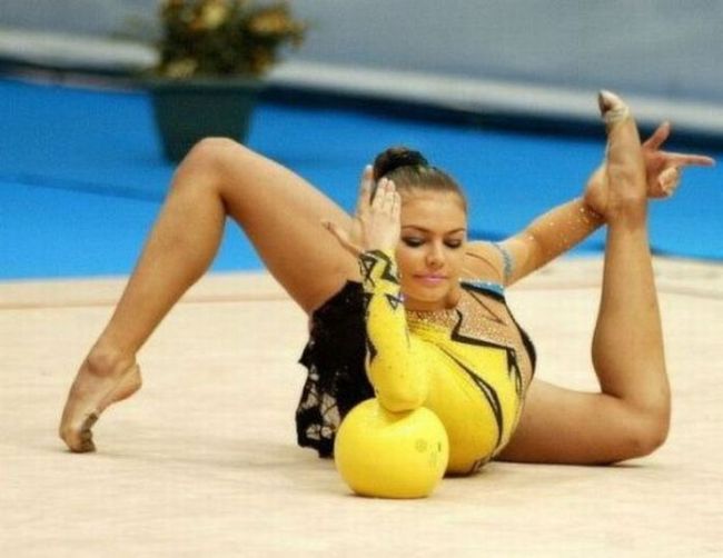 Flexible Sex Gymnast Picture Ebaum S World