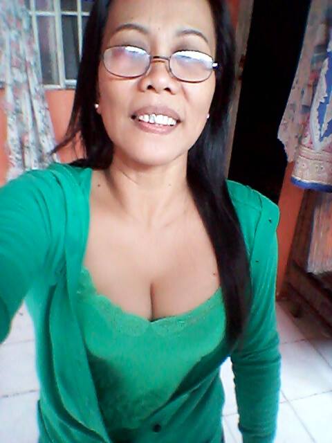 Ebaums Big Cleavage | cleavage picture ebaum s world Ebaums Big Cleavage | cleavage picture ebaum s world