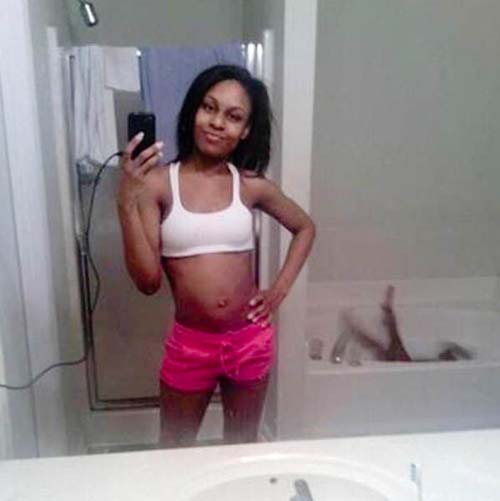 Mom Selfies from Some of the Worst Moms Ever (34 pics 