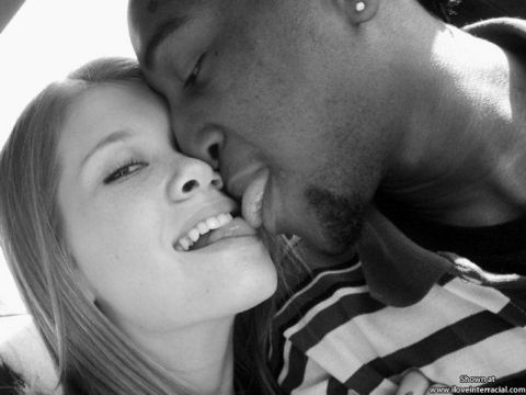 Black guy and white lady having sex