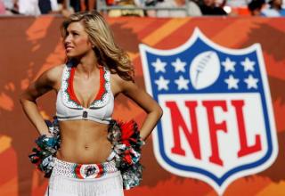 Sexy NFL Cheerleaders Gallery EBaum S World