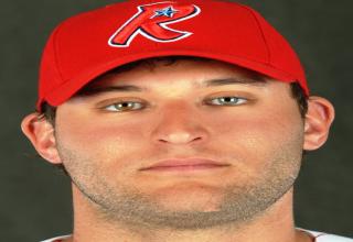 <b>Michael Schwimer</b> born February 19, 1986, American professional baseball ... - 84386326