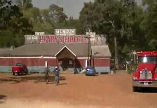 Fire Behind Gilley's Near Magnolia, TX - Video | eBaum's World