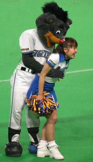 This must be how they celebrate sports in Japan.