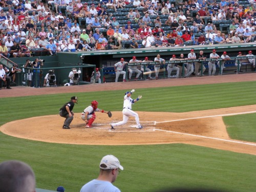 baseball player batting at an mlb game