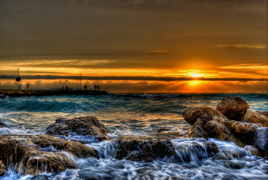 High Dynamic Range Photography