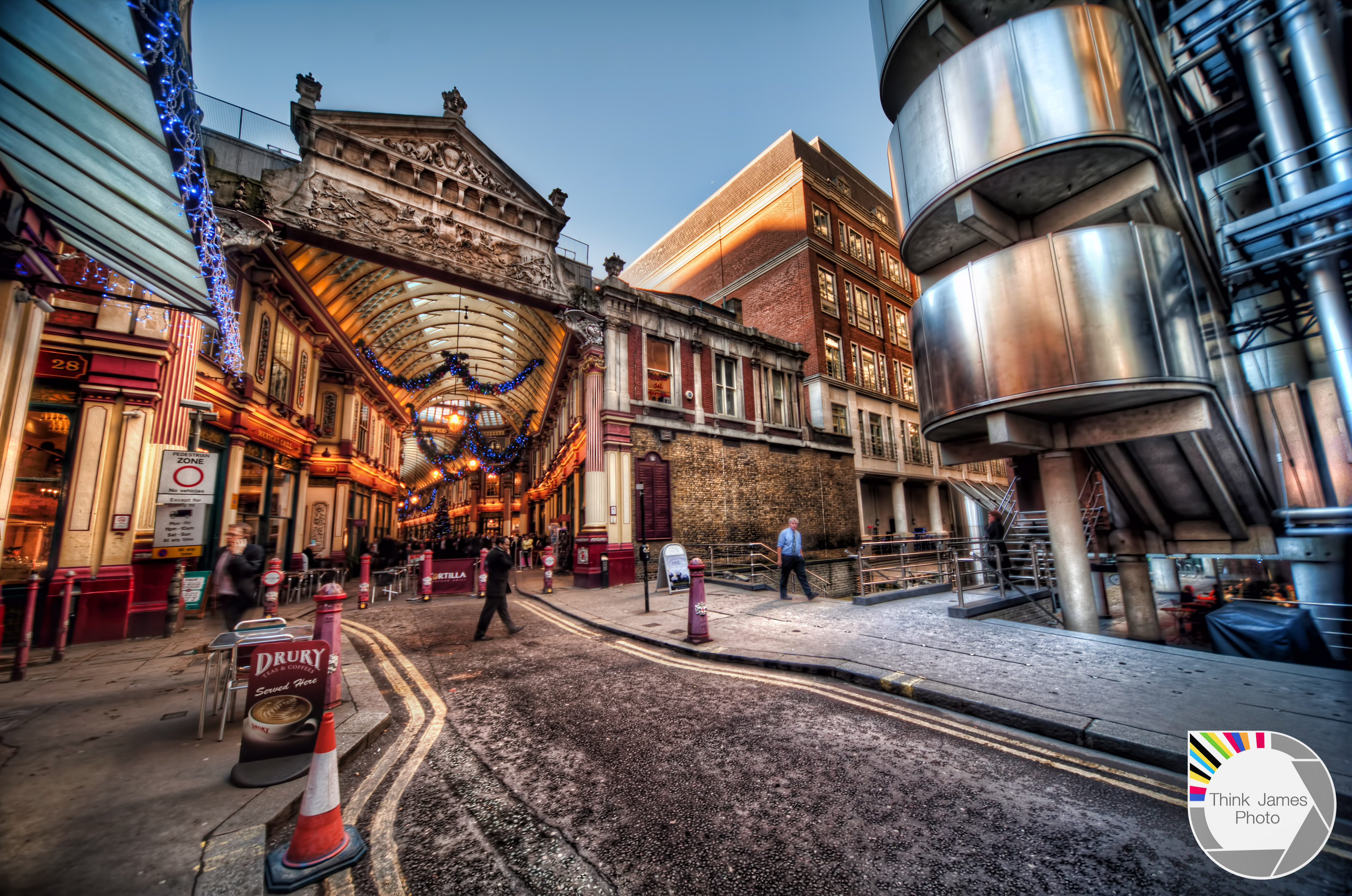 High Dynamic Range Photography