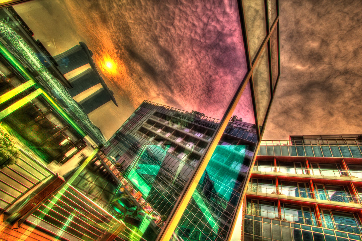 High Dynamic Range Photography