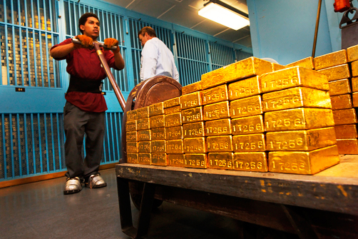 Allocated Gold Scam. In August 2005 Morgan Stanley was forced to settle a class-action law suit for duping their clients. The bank sold precious metal under false pretenses, claiming that it was bought and stored by the company when in fact the bank went ahead and invested in lesser value stocks and securities.
