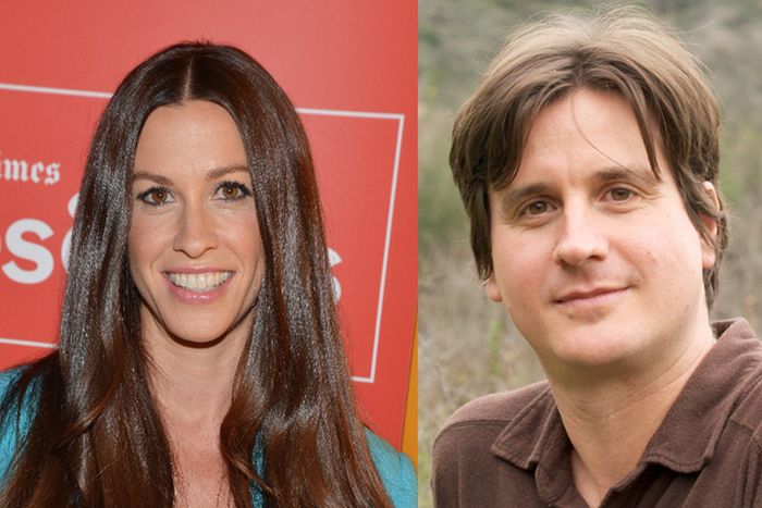 Alanis Morissette has a twin brother named Wade.