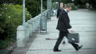 35 Awesome GIFS For Your Viewing Pleasure