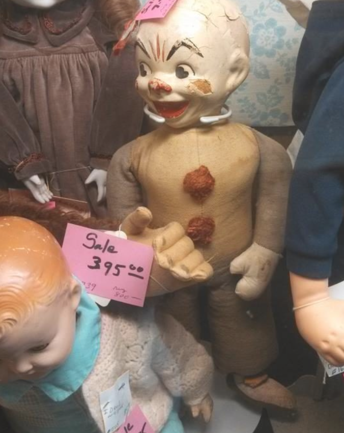 45 Bizarre, Creepy, And Cool Items Found In Thrift Stores