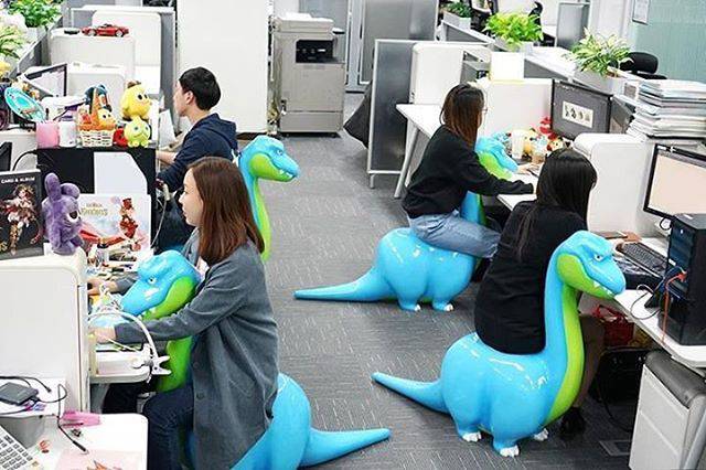 dinosaur office chair japan