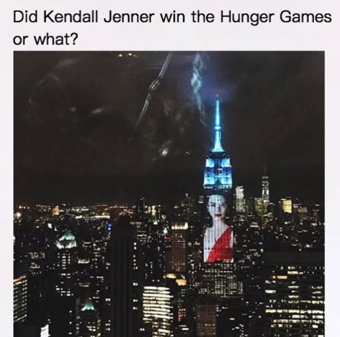 amazing picture of kendall jenner empire state building - Did Kendall Jenner win the Hunger Games or what?