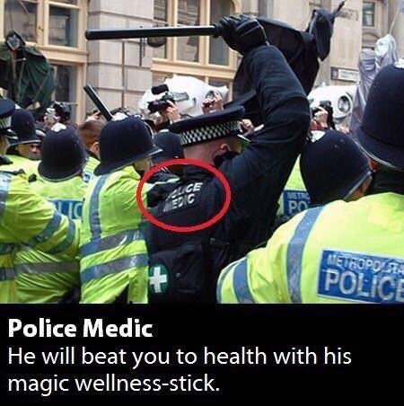 police medic - Ht Der Police Police Medic He will beat you to health with his magic wellnessstick.