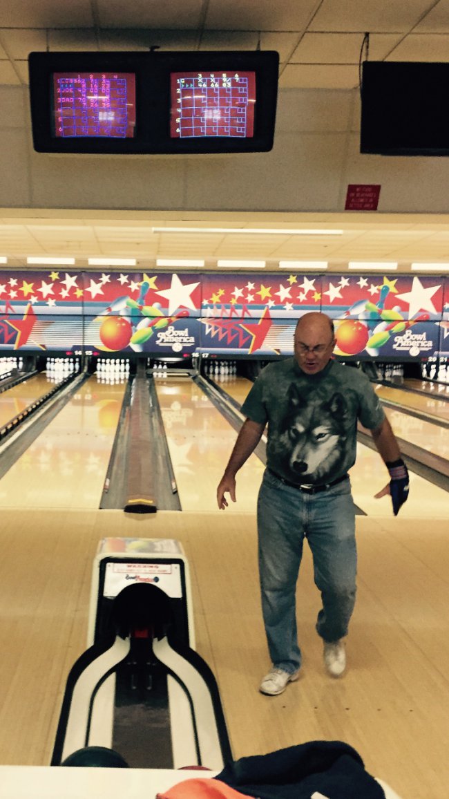 ten pin bowling - 29 Offee