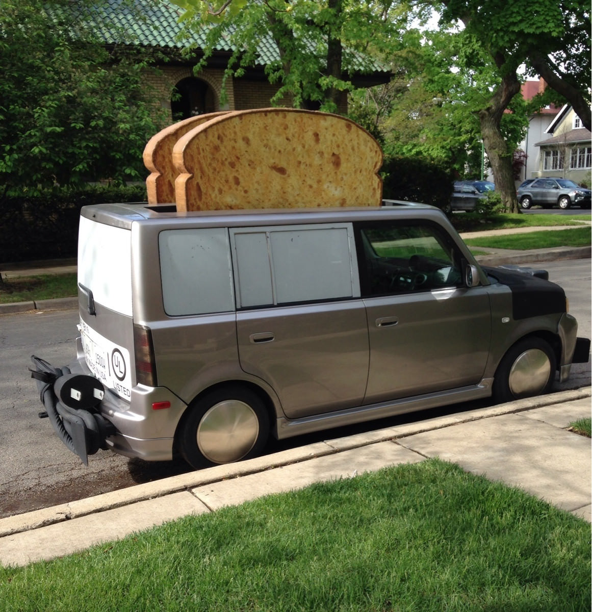 Car that looks like a toaster
