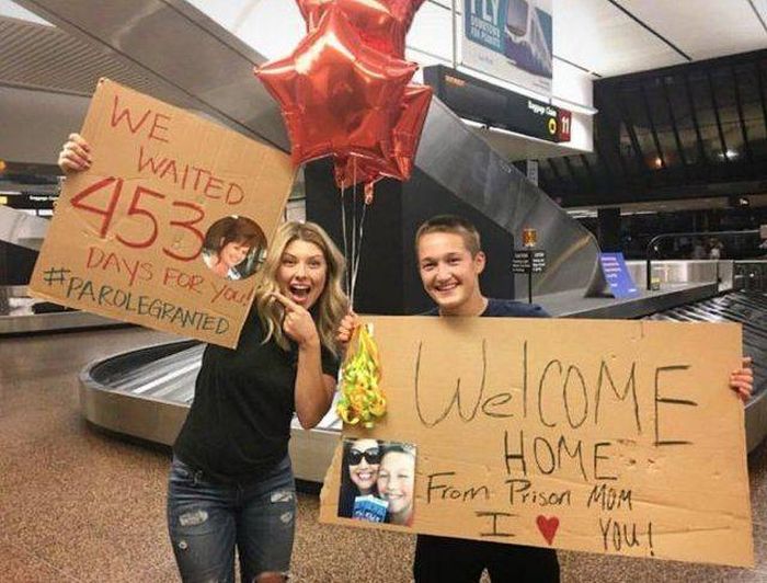 vehicle - We Waited 34534 Days For you WelCOME Homf From Prison Mom You!