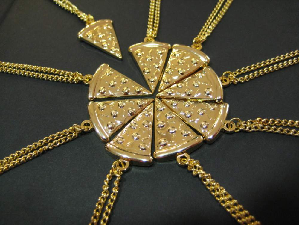 pizza friendship necklace