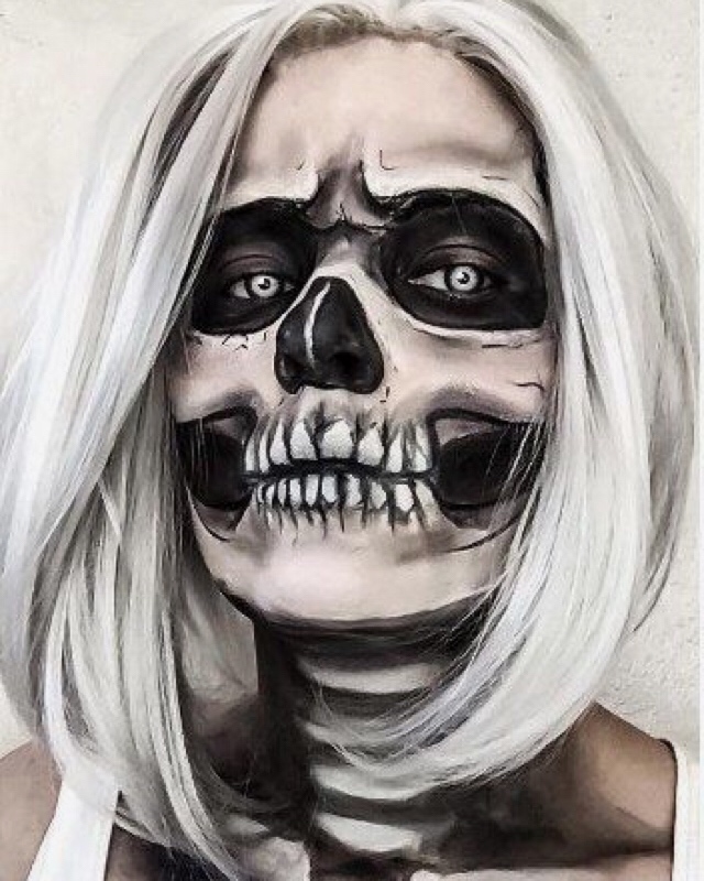 skull scary makeup