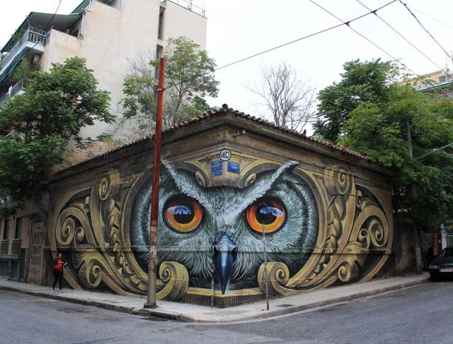 owl street art athens