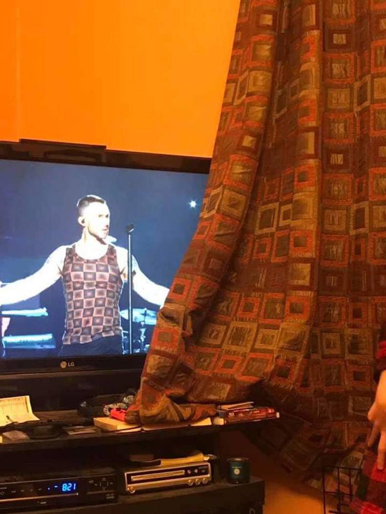 adam levine wearing my curtains - 82