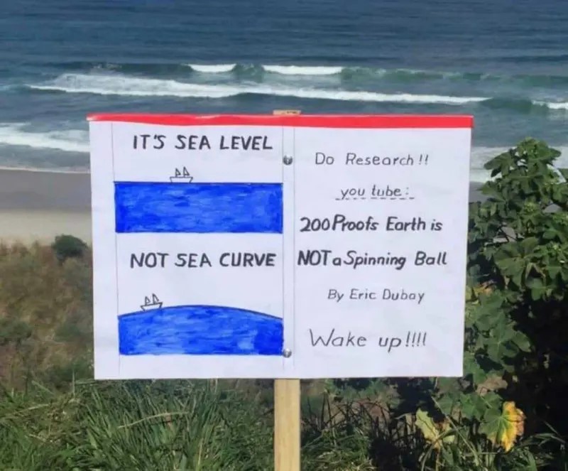Funny Flat Earth proof meme about how the sea is not curved
