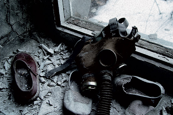 haunting chernobyl pictures of Chernobyl photos - a gas mask left on the ground