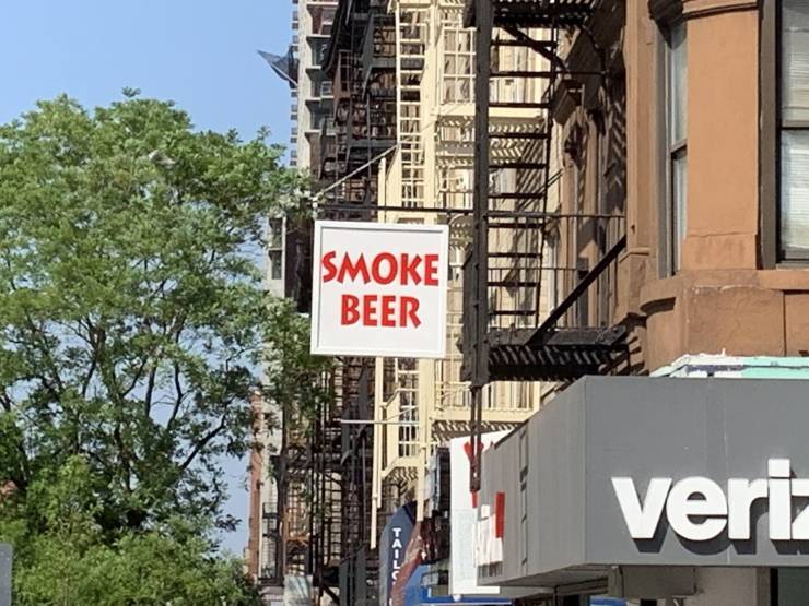 Nailed it - street sign - Biniesta Smoke Beer veri