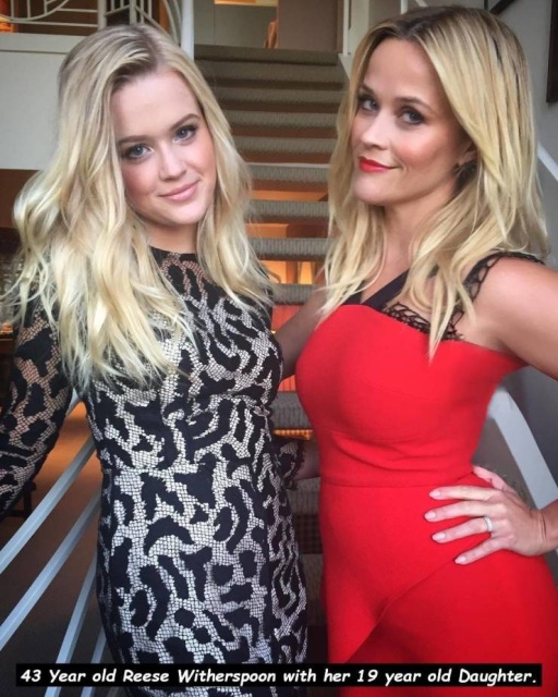 random pics - reese witherspoon and her daughter - B 43 Year old Reese Witherspoon with her 19 year old Daughter. S ...