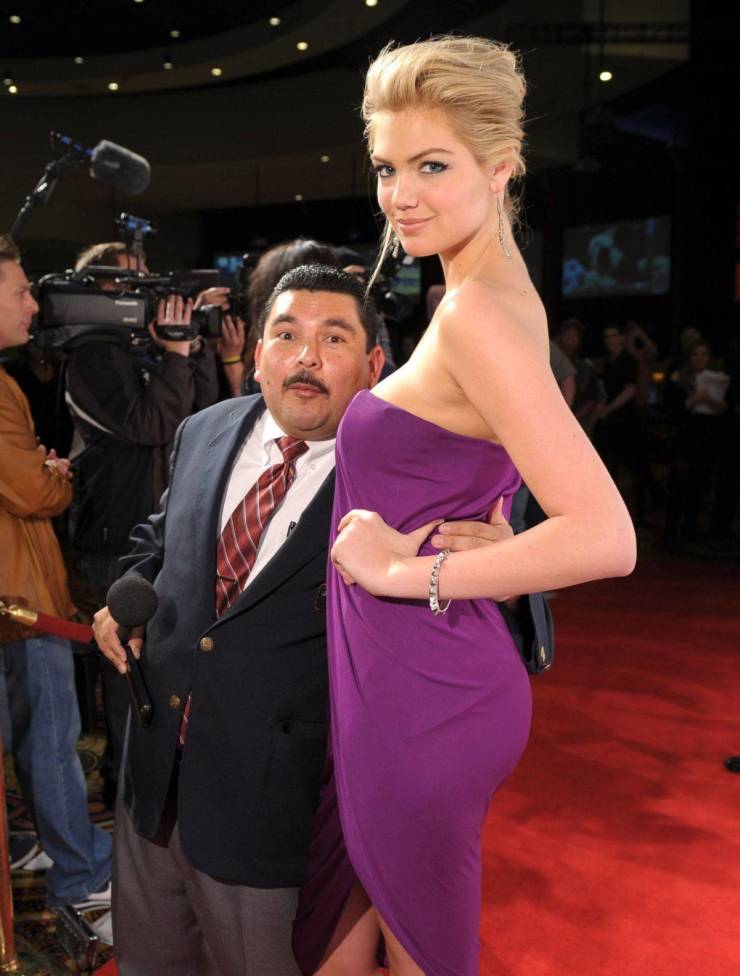 funny pics - guillermo rodriguez kate upton