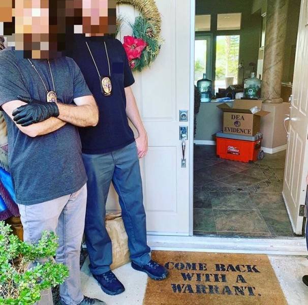 random pics - jeans - Dea Evidence Come Back With A Warrant