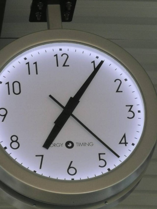 clock - in 17 7 18 Srgy Timing Romming J 6 5