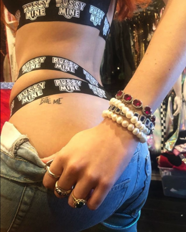 Bella Thorne Booty Pics To Make Your Day  