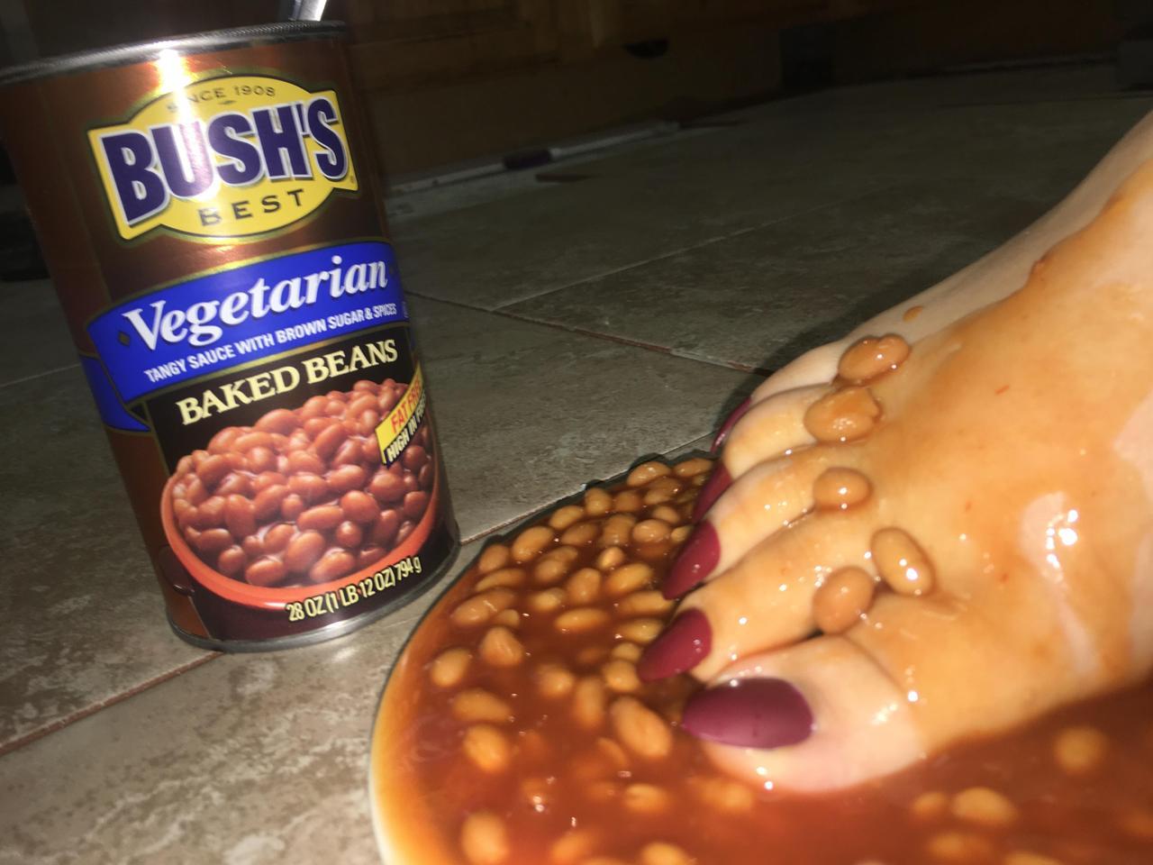 cursed image - cursed beans - Ce 1905 Bu Shs Best Vegetarian Tangy Sauce With Brown Sugar & Spices Baked Beans 28 Oz 1 Lb 120Z 7949