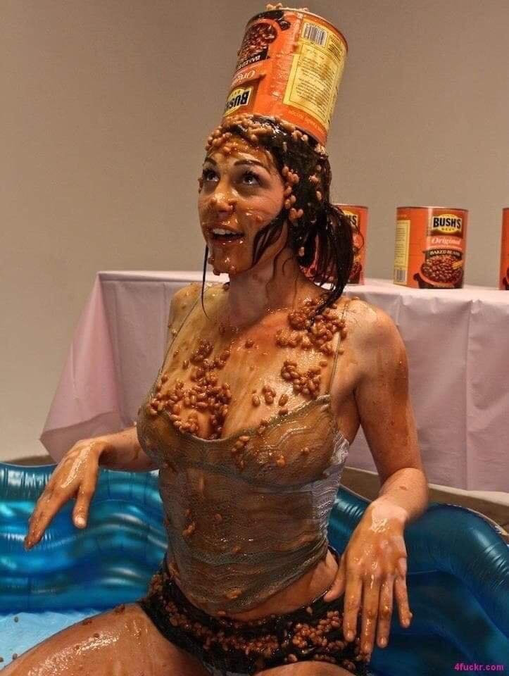 cursed image - baked beans girl