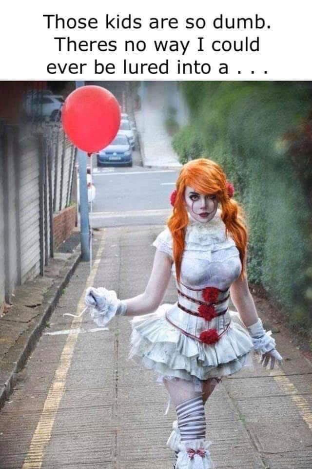 pennywise diy costume - Those kids are so dumb. Theres no way I could ever be lured into a ...