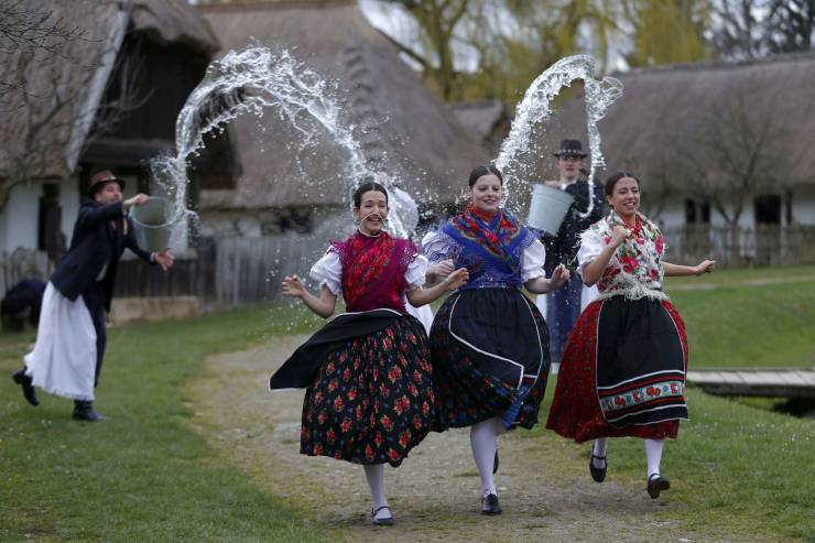 dyngus day traditions