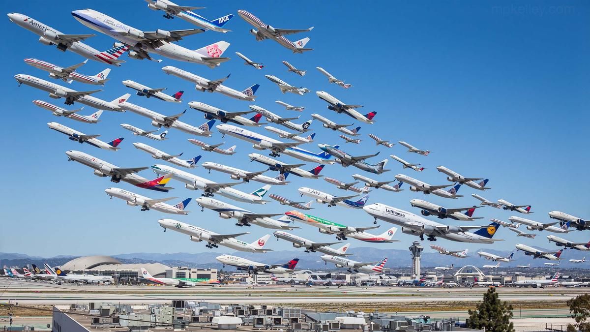 airplane traffic jam