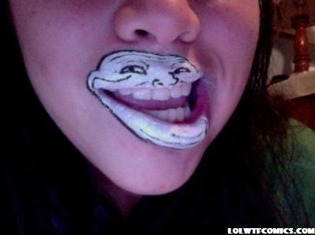 troll face makeup - Lolwifcomics.Com