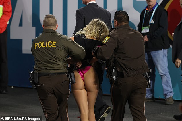 Instagram Thot Kelly Kay Almost Streaked at the Super Bowl