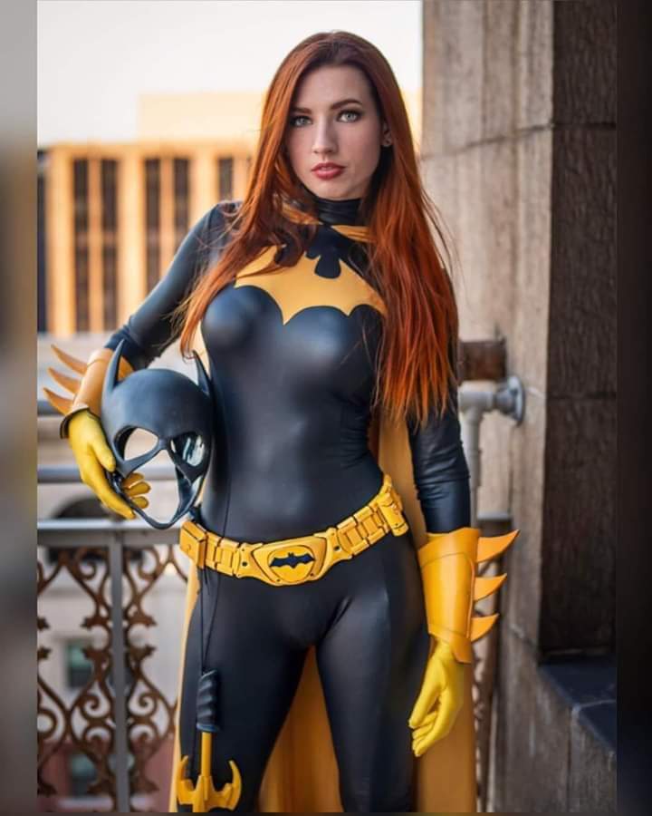cosplay - amanda lynne batgirl