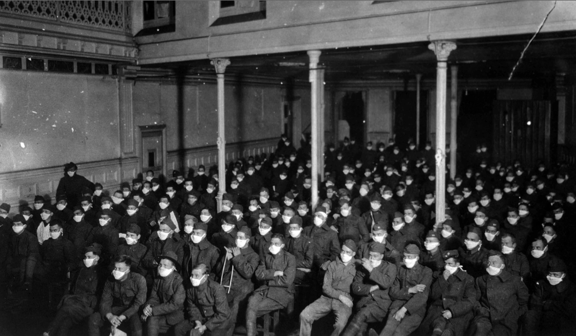 Грипп 1918. Фото эпидемии испанки 1918 года. Испанка 1918 люди в масках. Испанка эпидемия 1918 фото.