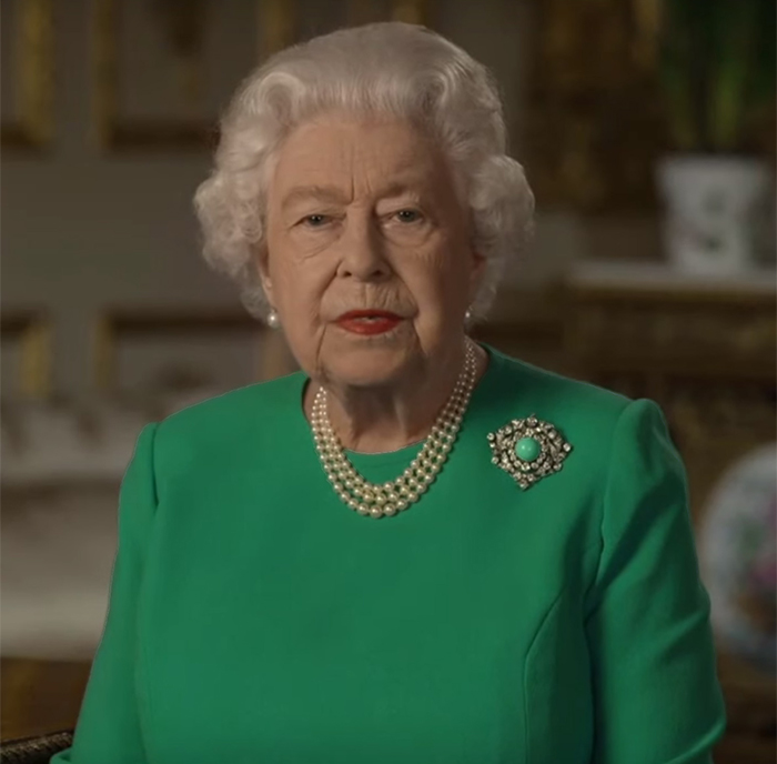 queen of england - green dress