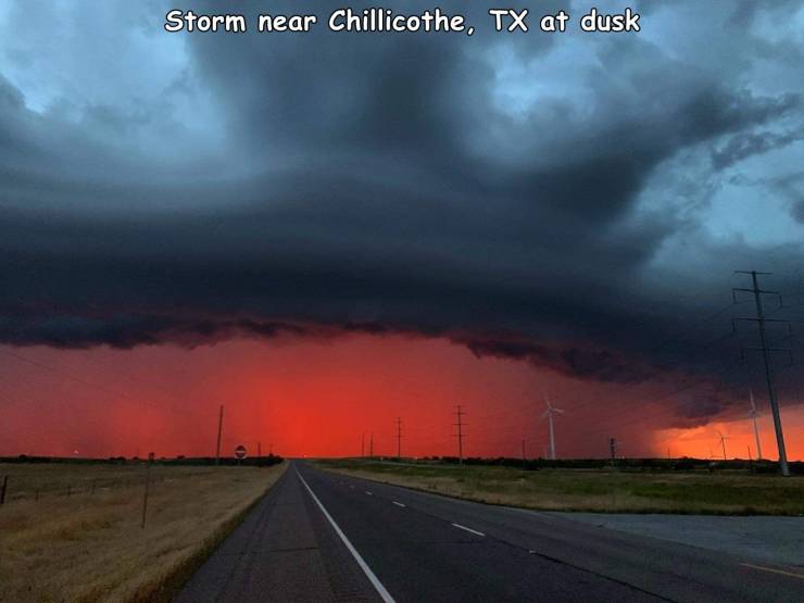 sky - Storm near Chillicothe, Tx at dusk