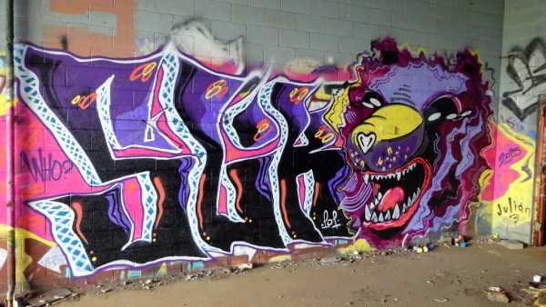 graffiti - co Julian