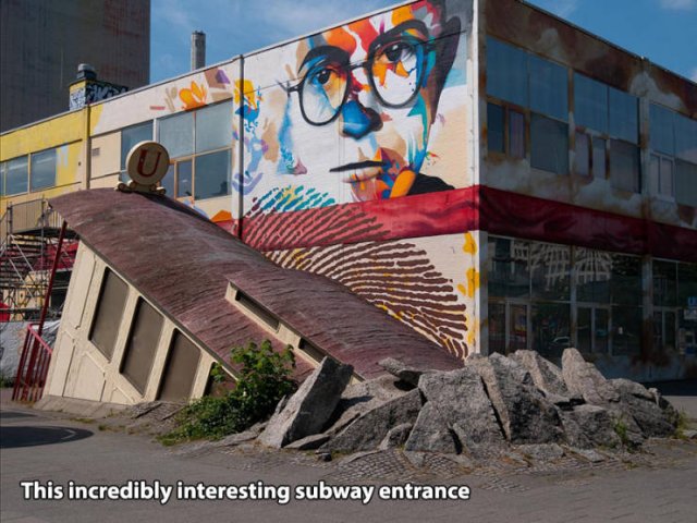 mural - This incredibly interesting subway entrance